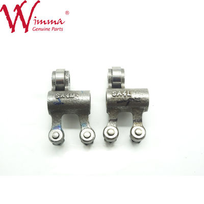 Klep pembuangan Rocker Arm Assembly Discover 100m Kualitas OEM, HRC65 Roller Type Rocker Arm